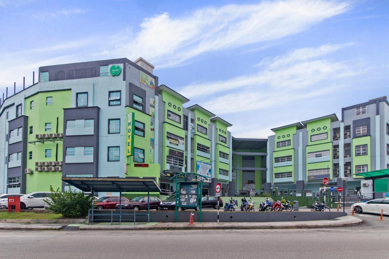 Apple Hotel Shah Alam Extérieur photo